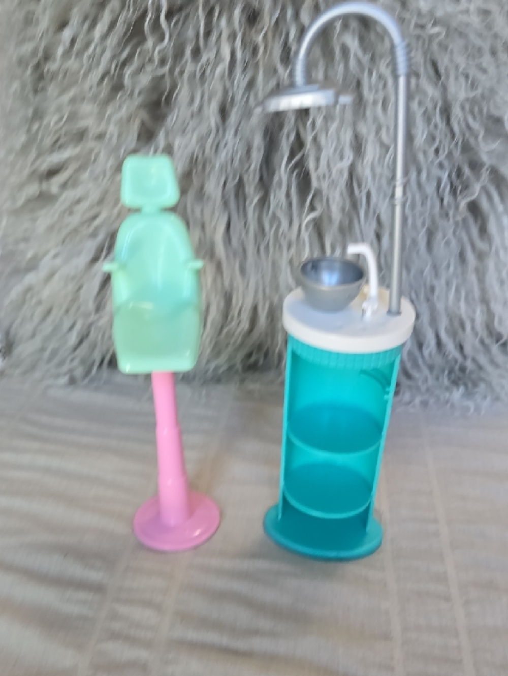 2015 Mattel Barbie Careers Dentist Replacement Table Sink Chair - Picture 6 of 8